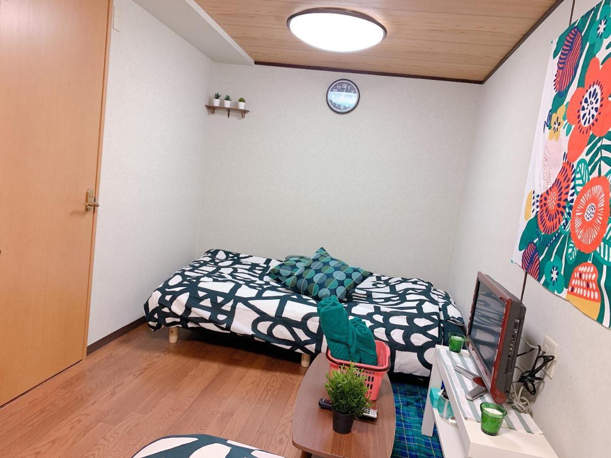 Goodstayhostel 鶴橋戸建て Osaka Bagian luar foto
