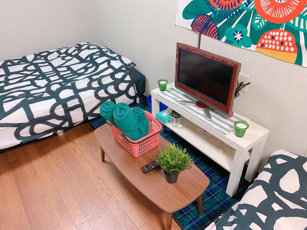 Goodstayhostel 鶴橋戸建て Osaka Bagian luar foto