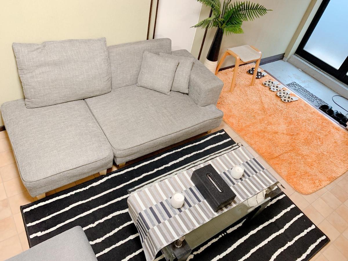 Goodstayhostel 鶴橋戸建て Osaka Bagian luar foto