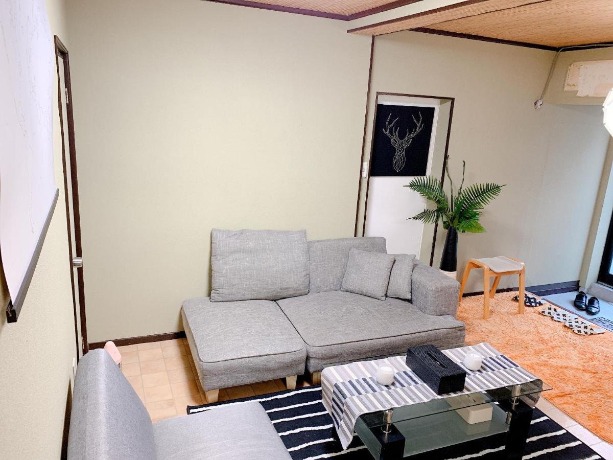 Goodstayhostel 鶴橋戸建て Osaka Bagian luar foto
