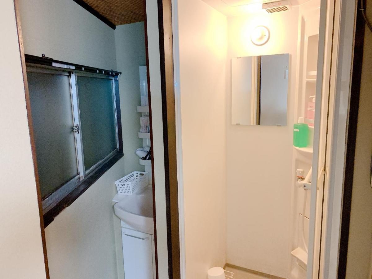 Goodstayhostel 鶴橋戸建て Osaka Bagian luar foto